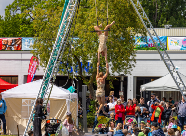 F4F_Website_EXPERIENCE_Bilder_Klub Vertikal